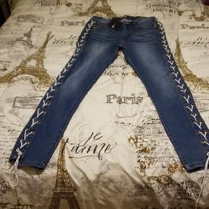 Fashion nova high rise jeans